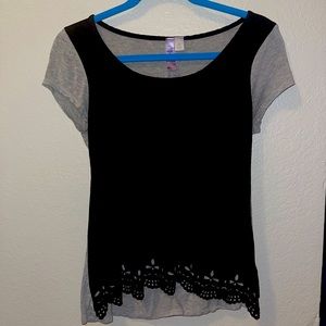 Alya black suede-like laser cut front with grey t-shirt back tee size XS